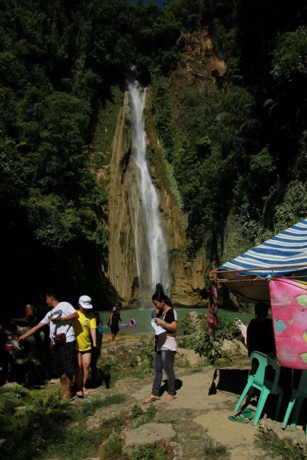 310086_622717887757310_669898820_n